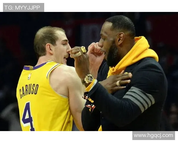 亚历克斯卡鲁索:从无名小卒到NBA明星的奋斗之路与传奇故事